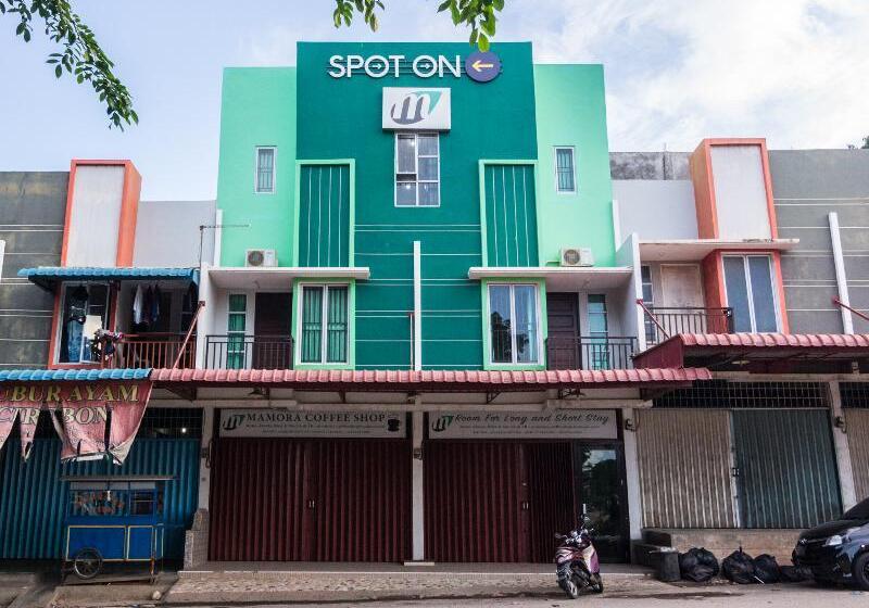 ホテル Oyo 1917 Mamora Residence