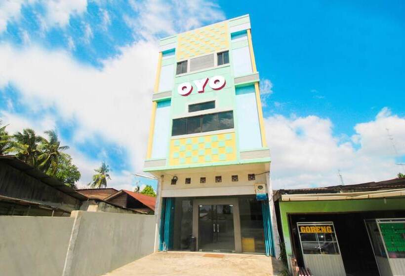 فندق Oyo 1969 Wisma Sari