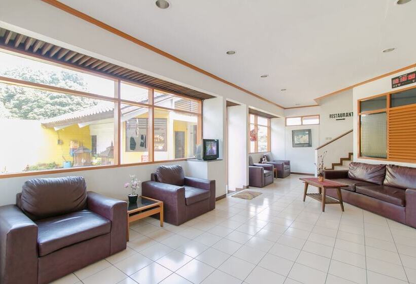 酒店 Oyo 1996 Koneng