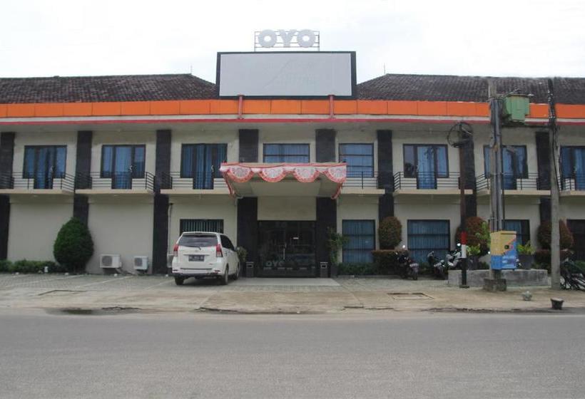 Отель Oyo 2104  Grand Sabrina