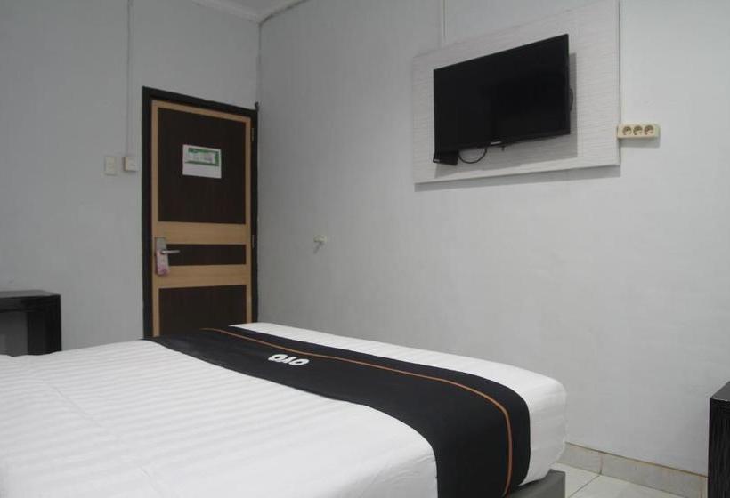 Отель Oyo 2104  Grand Sabrina