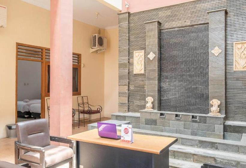 酒店 Oyo 2121 Pondok Nazwa