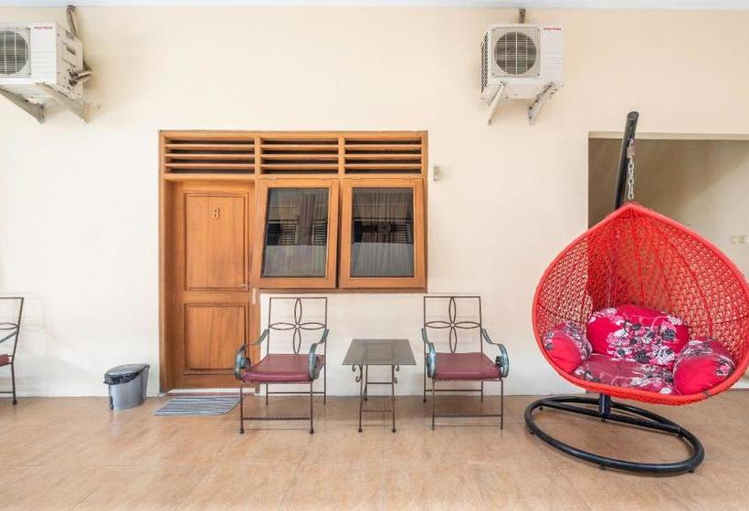 酒店 Oyo 2121 Pondok Nazwa