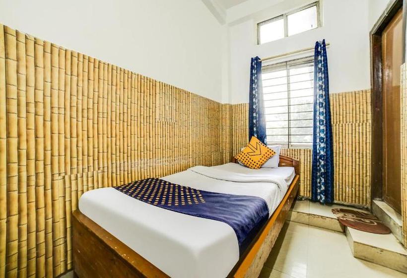 فندق Spot On 63310  Friends