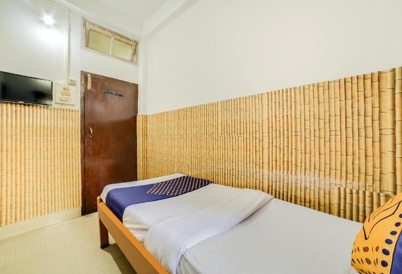 فندق Spot On 63310  Friends