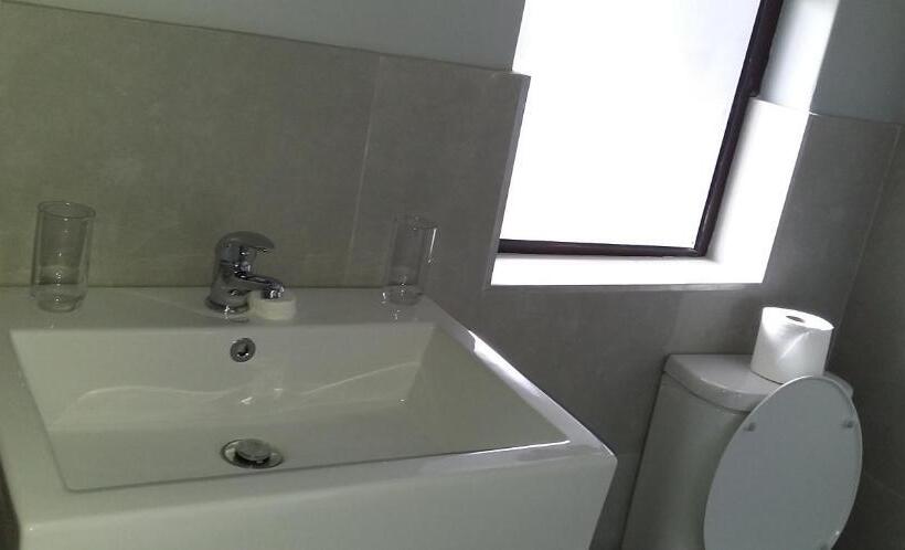 Khayalami Hotel   Emalahleni