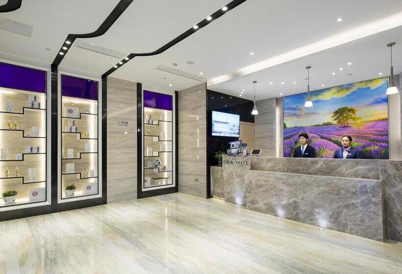 Lavande Hotel Zhangjiajie Tianmenshan Dayongfucheng