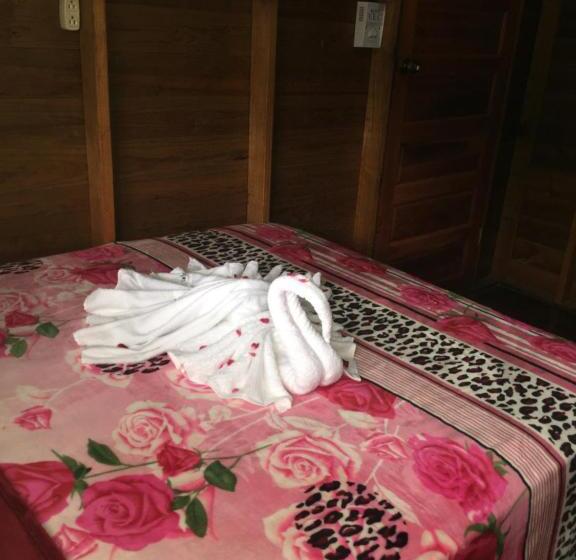 פנסיון Matus Guest House