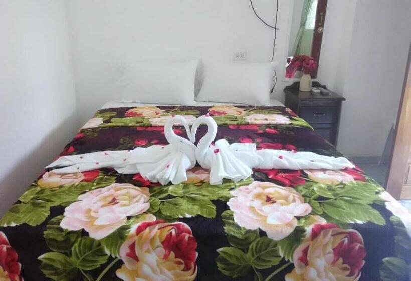 פנסיון Matus Guest House