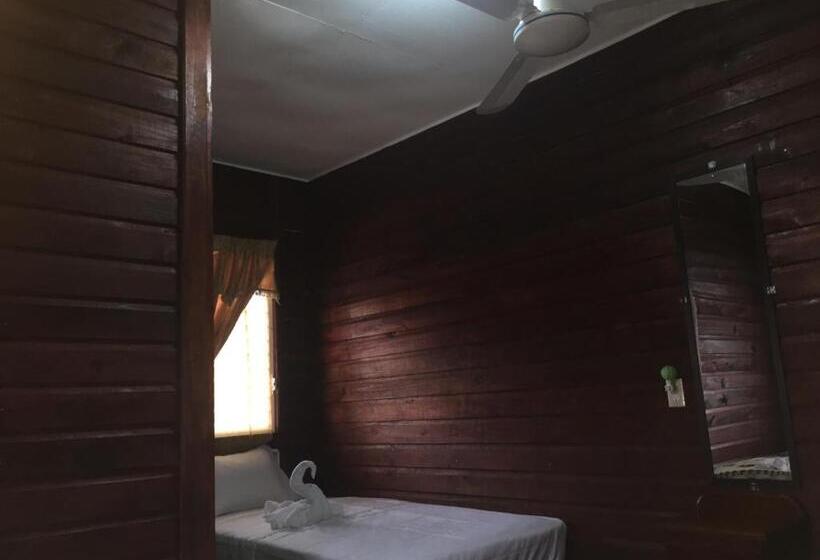 פנסיון Matus Guest House