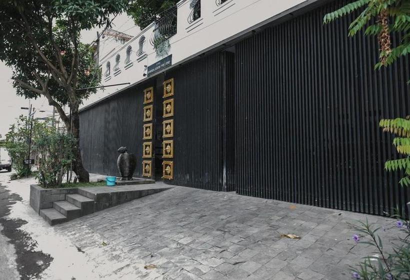 ペンション Reddoorz Plus Near Universitas Darma Agung Medan