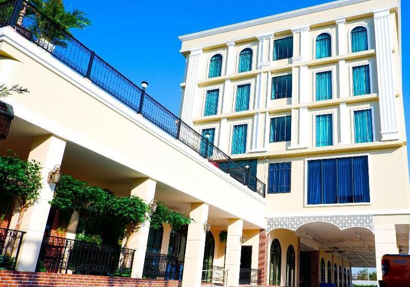 Hotel Banbua Grand Udon