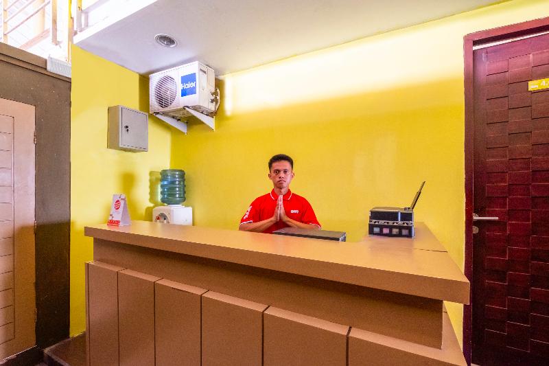 호텔 Capital O 1973 Guest House Toserba Selamat Syariah Pelabuhan Ratu