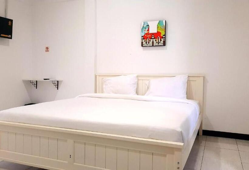فندق Cozy Stay Kupang