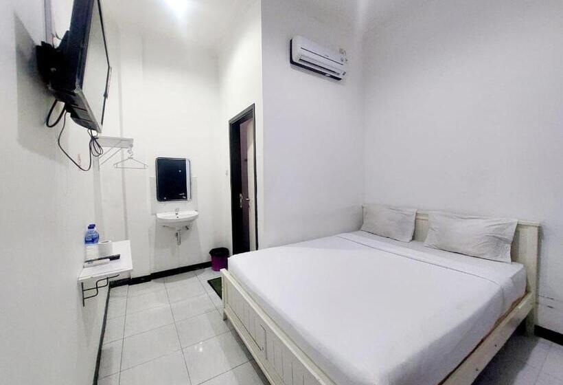 فندق Cozy Stay Kupang