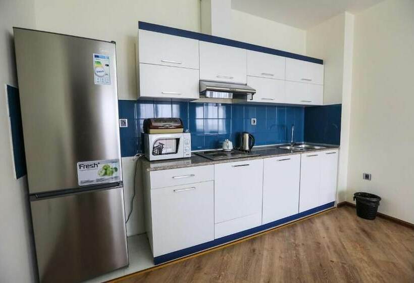 هتل Golden Moon Baku