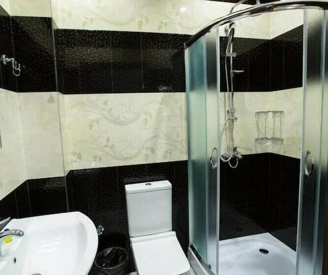 هتل Golden Moon Baku