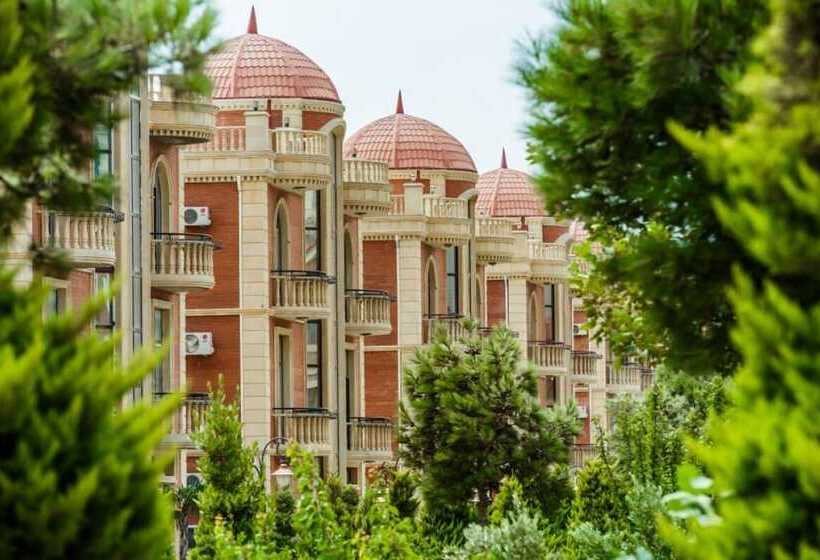هتل Golden Moon Baku