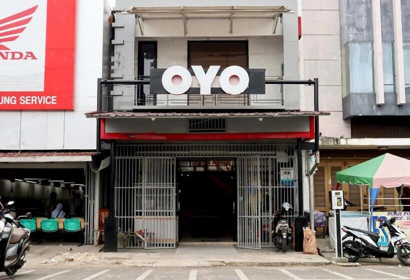 酒店 Oyo 1191 Monalisa Residence And Cafe