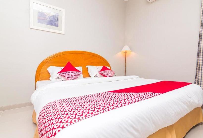 ホテル Capital O 1867 Kara Guest House