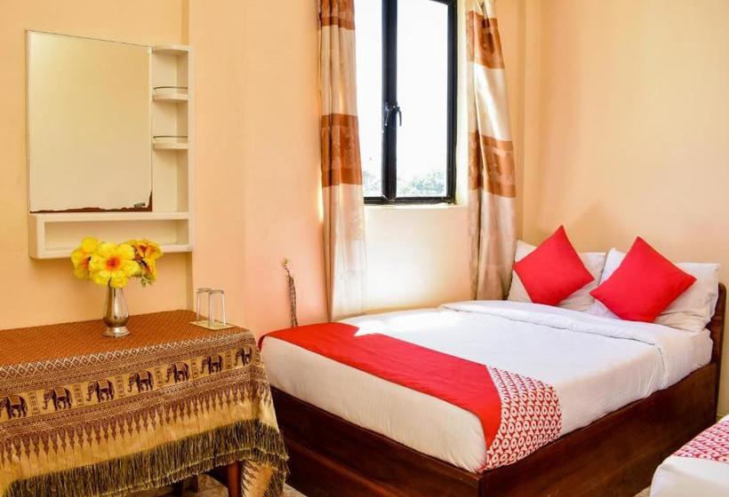 Отель Oyo 448  Absaras