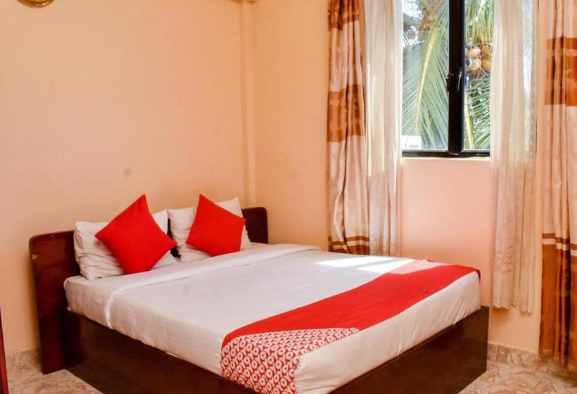 Отель Oyo 448  Absaras