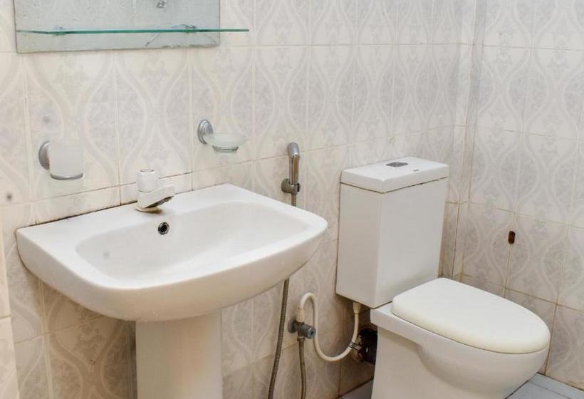 Отель Oyo 448  Absaras