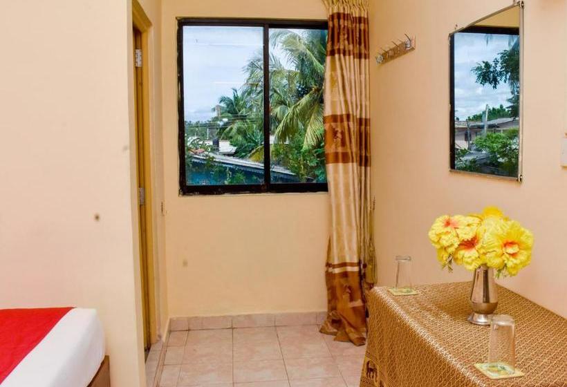 Отель Oyo 448  Absaras