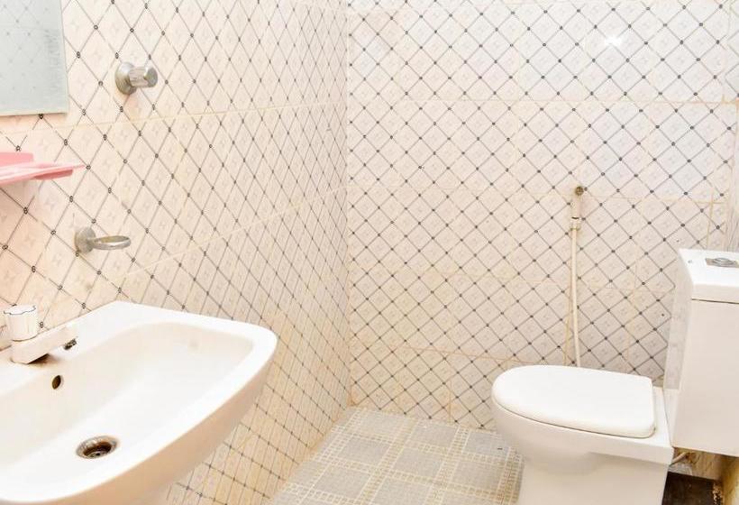 Отель Oyo 448  Absaras