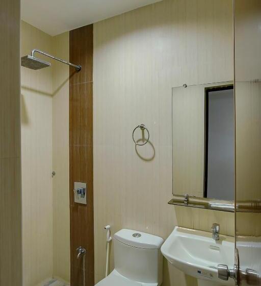 호텔 Oyo 459 Offshore Suites