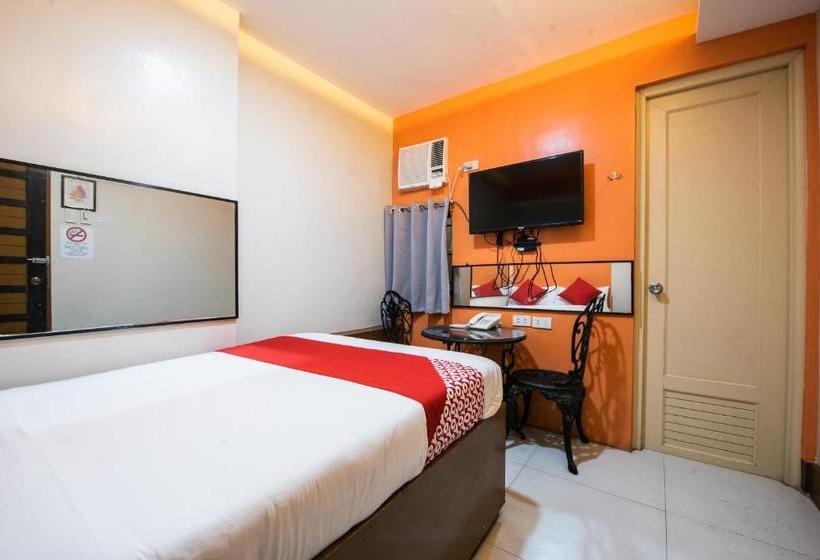 酒店 Oyo 475 Pearl Blossom