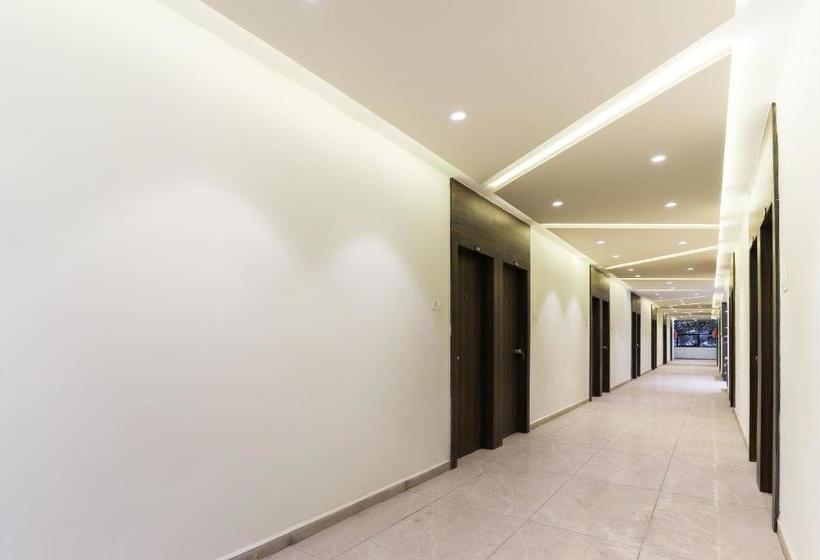 Hotel Oyo 48307  Majestic Somnath