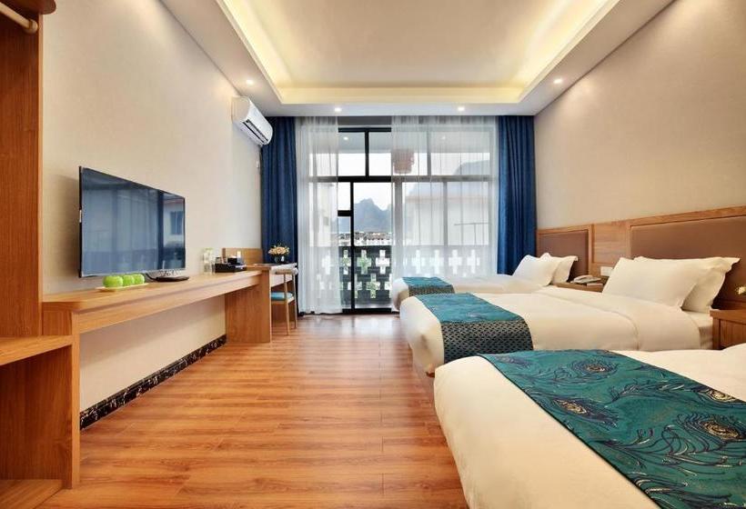 Отель Qingyunge