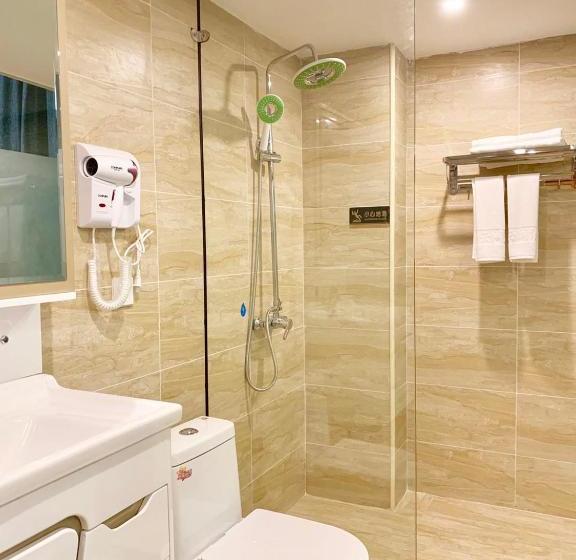 Отель Qingyunge