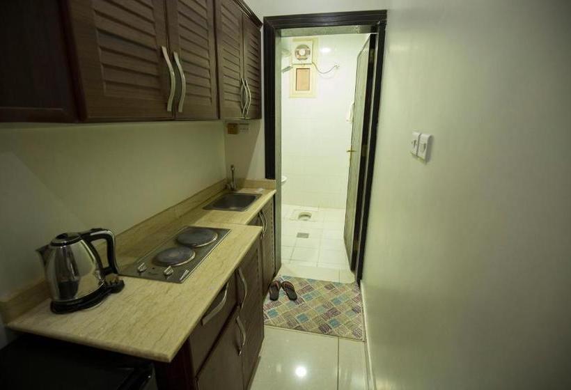 فندق شمس الشاطئ للشقق المخدومة