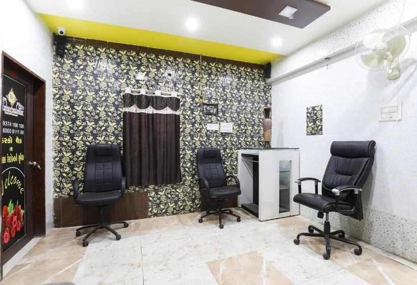 ホテル Spot On 63277 The Great Bhagvati