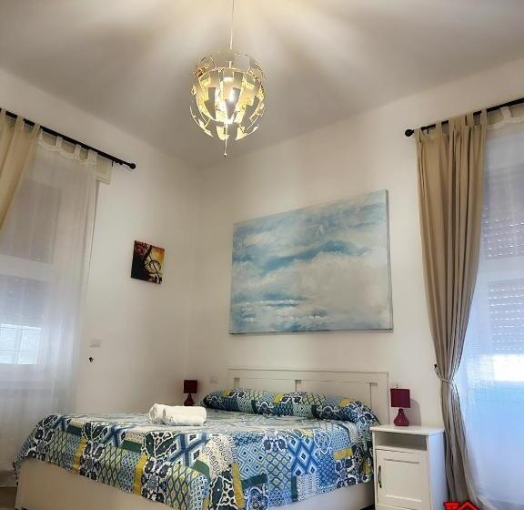 پانسیون Guest House La Maddalena