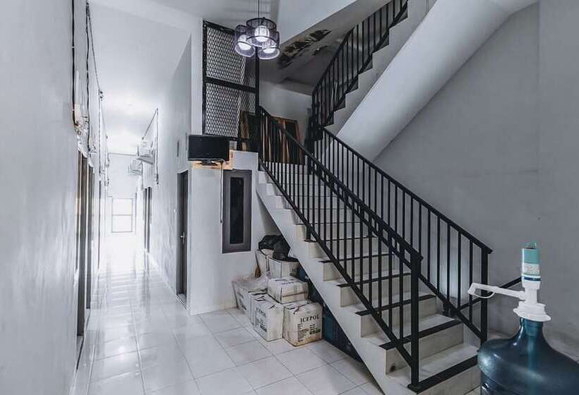 펜션 Koolkost @ Jalan Dr Mansyur Medan