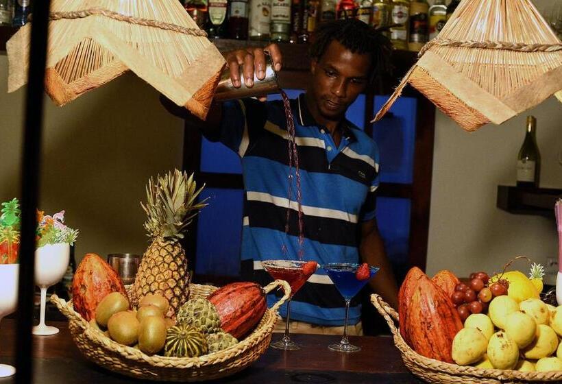 پانسیون Pousada Boutique Coco Bambu Morere