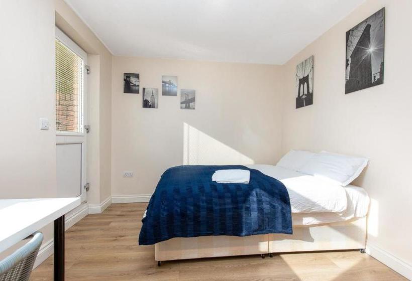 پانسیون Saltwell Street  Deluxe Guest 4