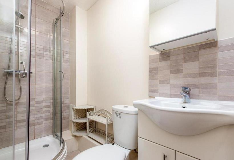 پانسیون Saltwell Street  Deluxe Guest 4