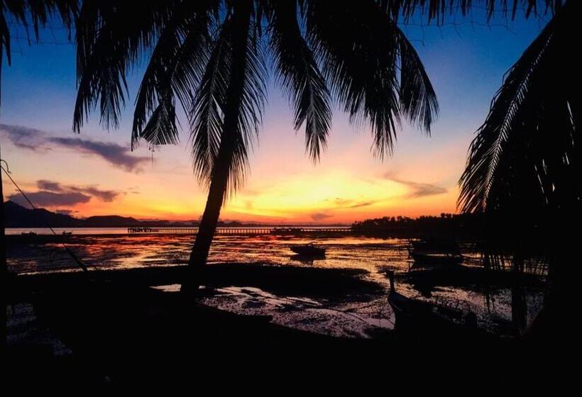 אתר נופש Inhale @ Hill