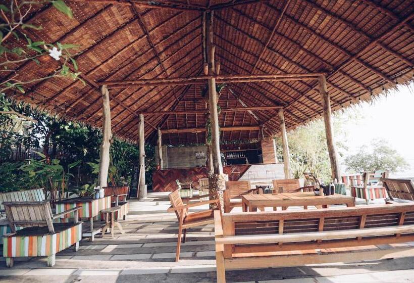 אתר נופש Inhale @ Hill