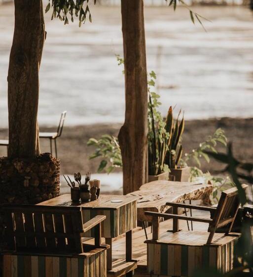 אתר נופש Inhale @ Hill