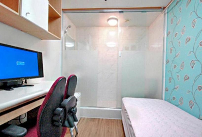 Albergue Ivy Oneroomtel