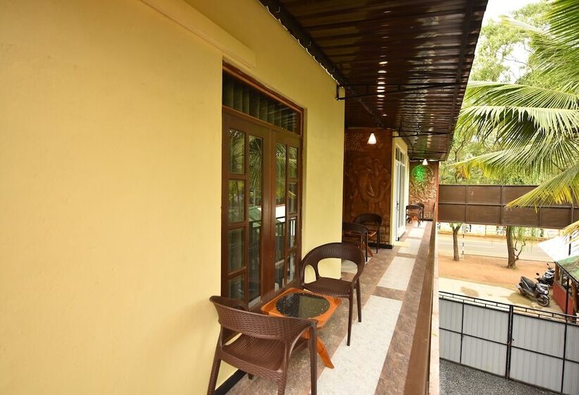 مبيت وإفطار The Summer Resort