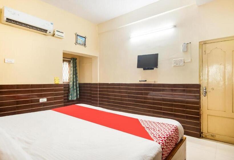 Отель Aahvanam Guest House