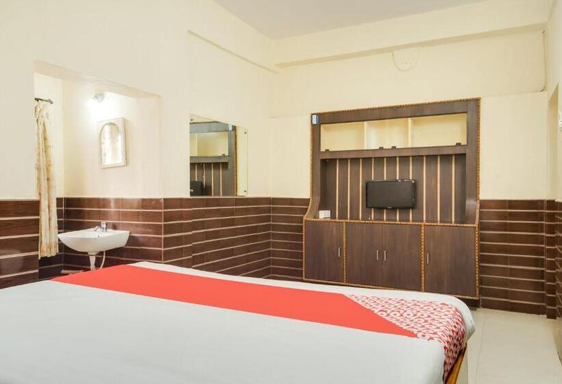 Отель Aahvanam Guest House