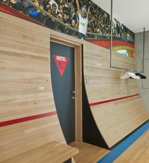 فندق Café Coureur Borgloon