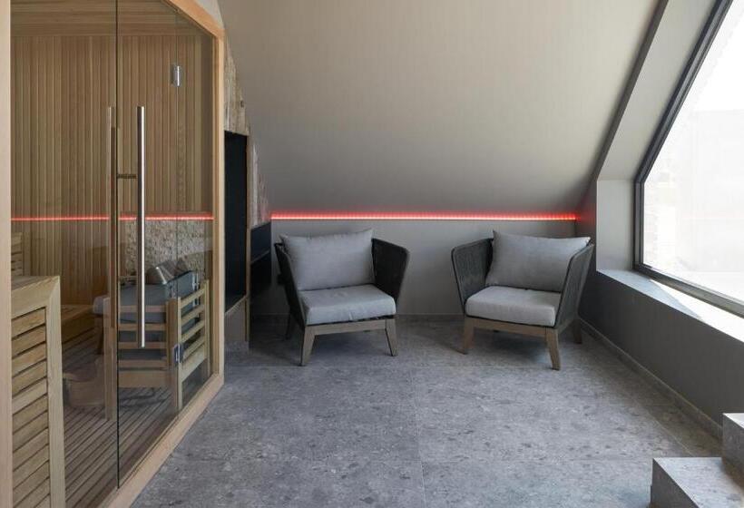 فندق Café Coureur Borgloon